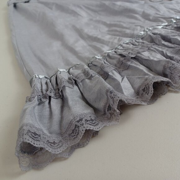 Linea Domani Lilac Grey Macramé Belted Crinkle Midi Skirt - Picture 6 of 16